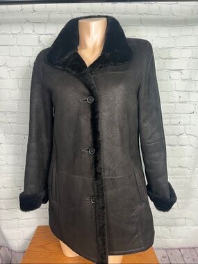 HiSo or Hide Society Medium Shearling coat with pockets